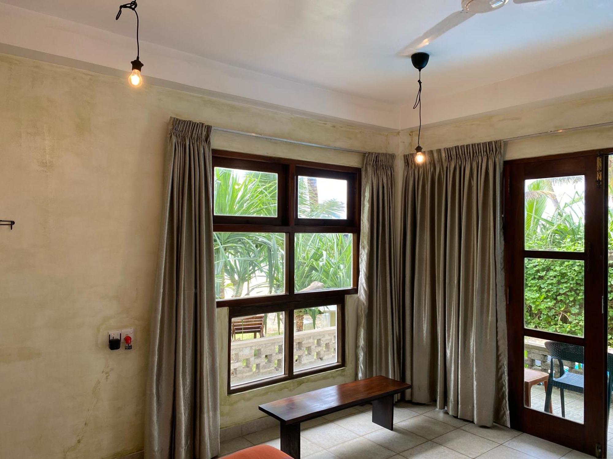 Mirage Beach House At Morava Court Hikkaduwa Exterior foto