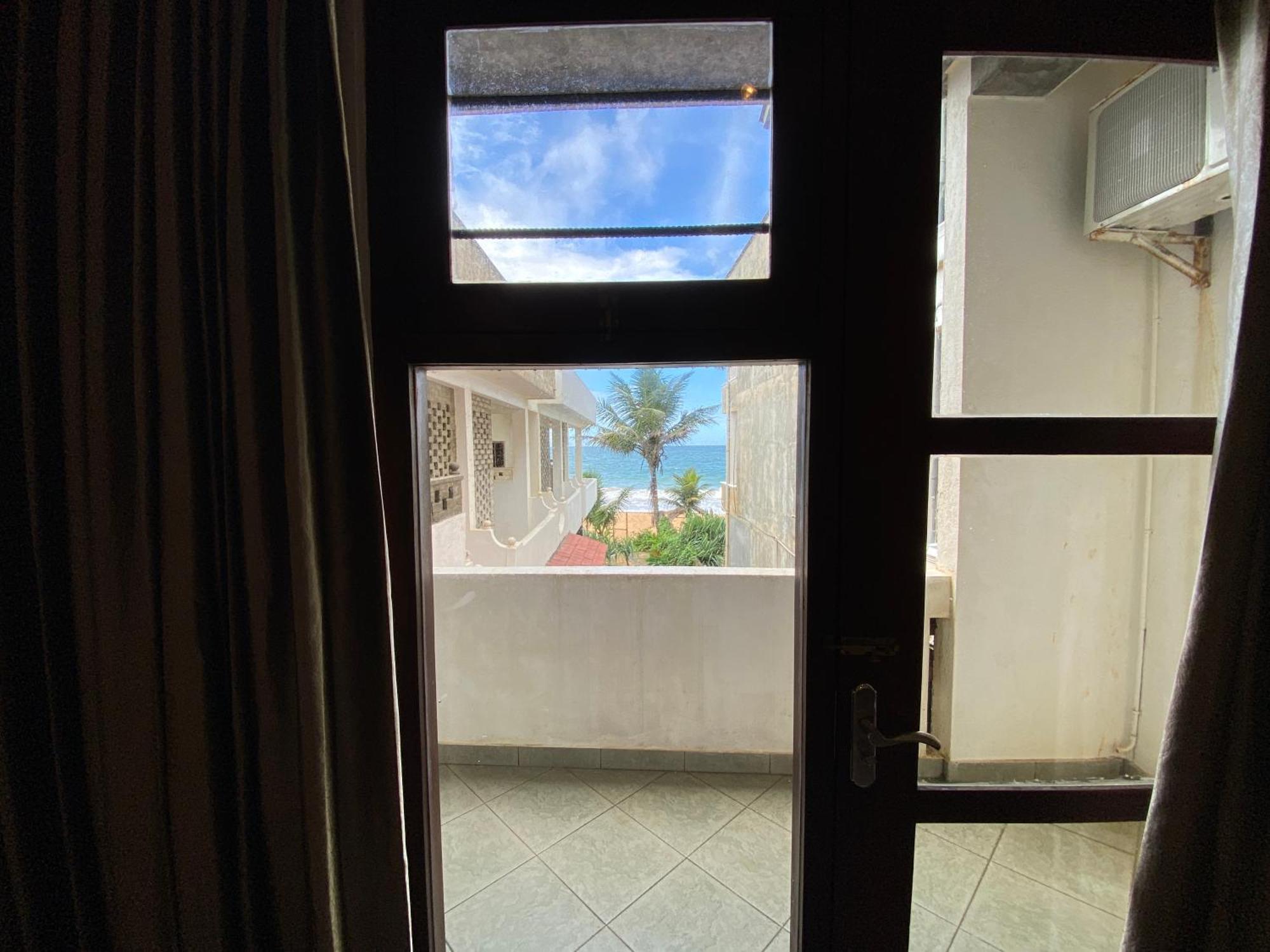 Mirage Beach House At Morava Court Hikkaduwa Exterior foto