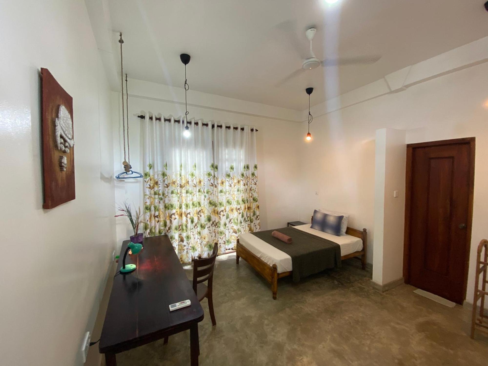 Mirage Beach House At Morava Court Hikkaduwa Exterior foto