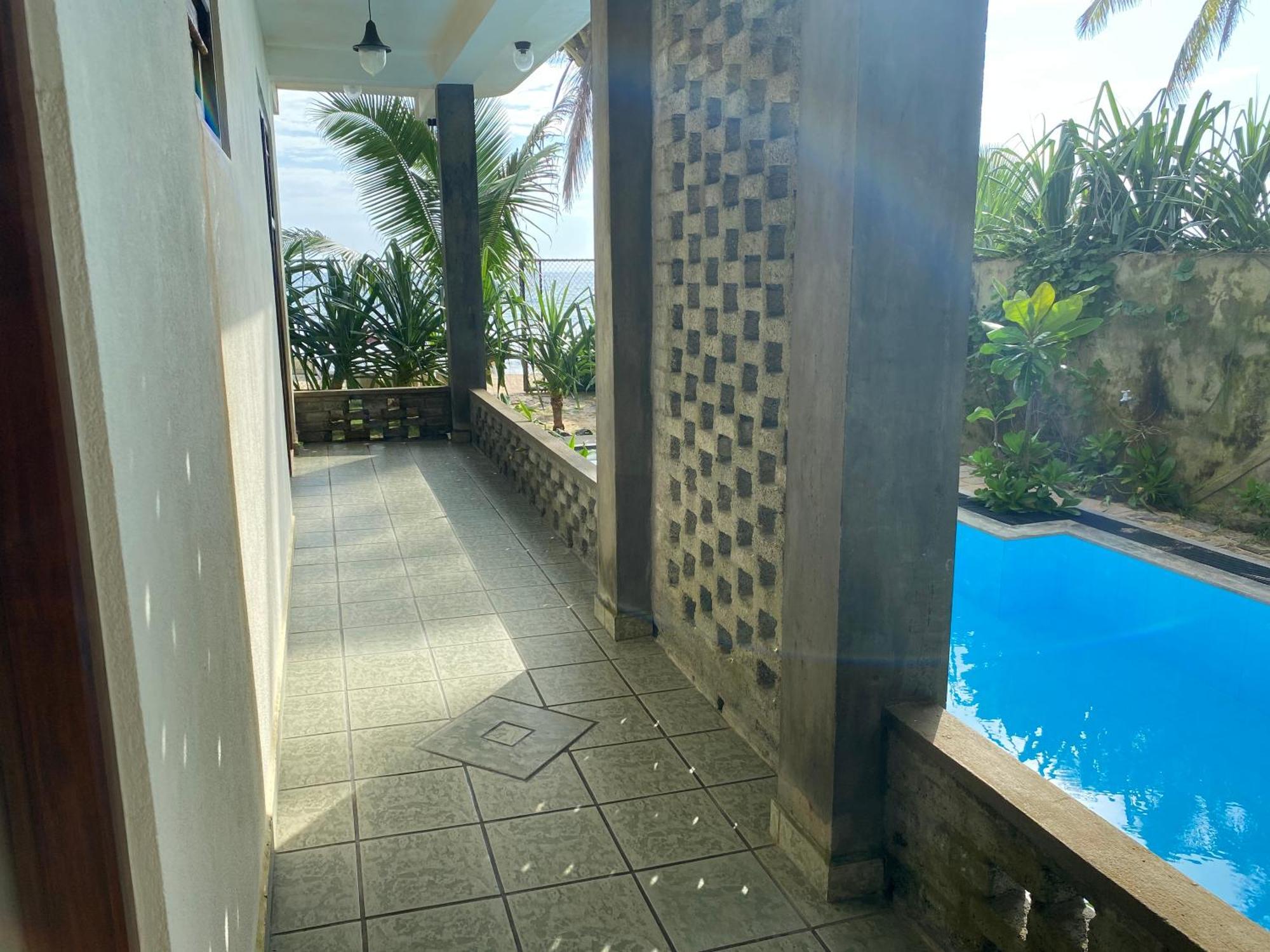 Mirage Beach House At Morava Court Hikkaduwa Exterior foto
