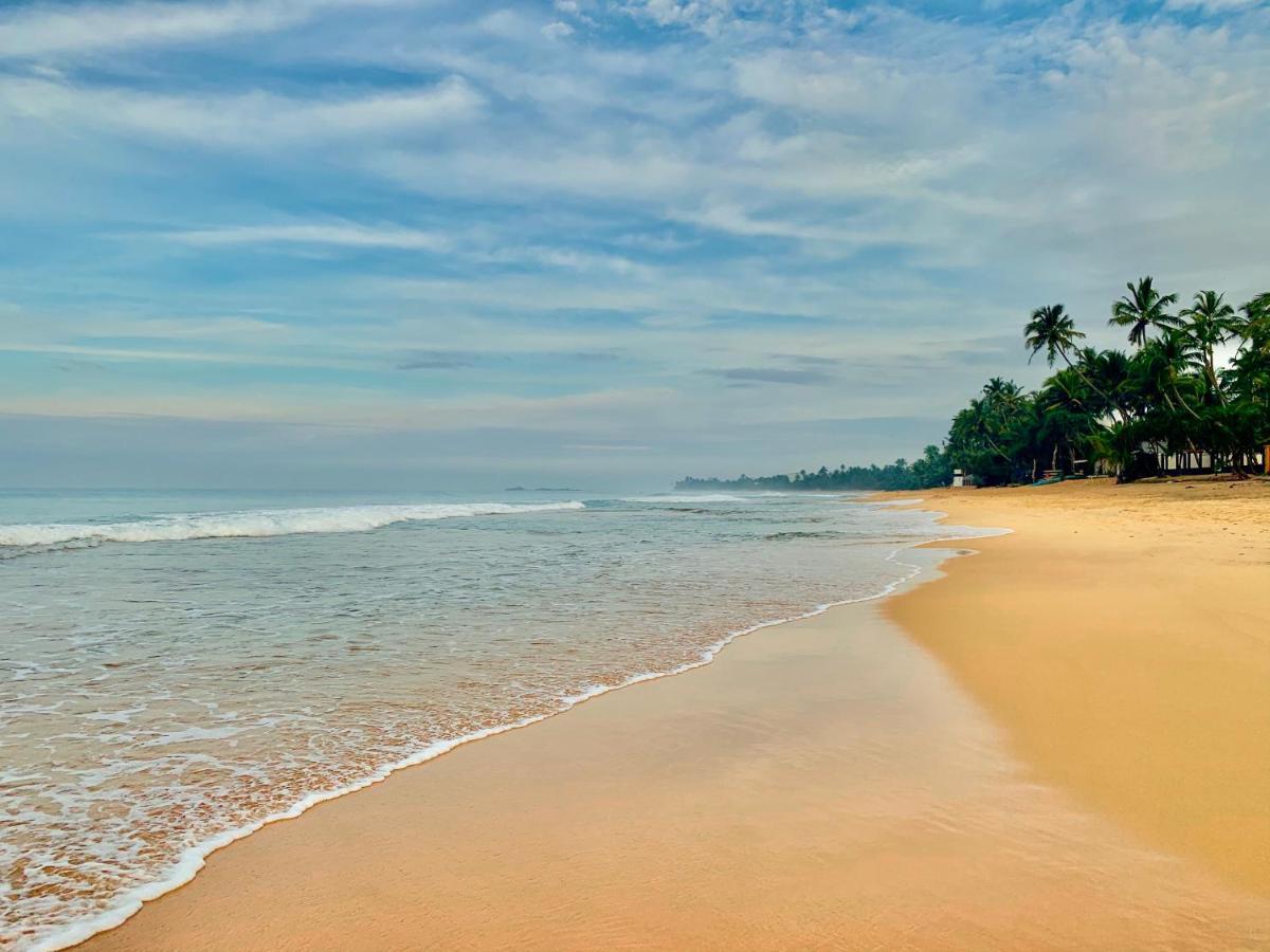 Mirage Beach House At Morava Court Hikkaduwa Exterior foto